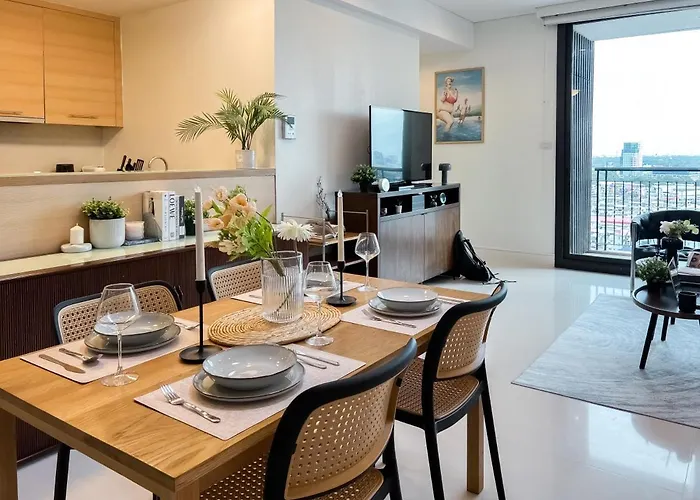 Expansive Luxury 2br - Ultra Fast Wifi - Phrom Phong Casa vacanze *